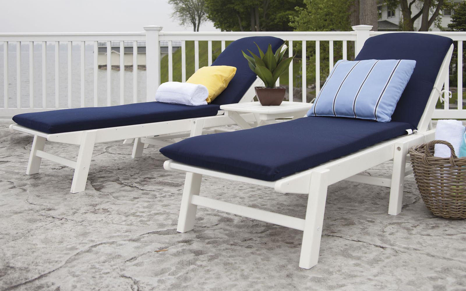 Polywood Chaise Lounge Set