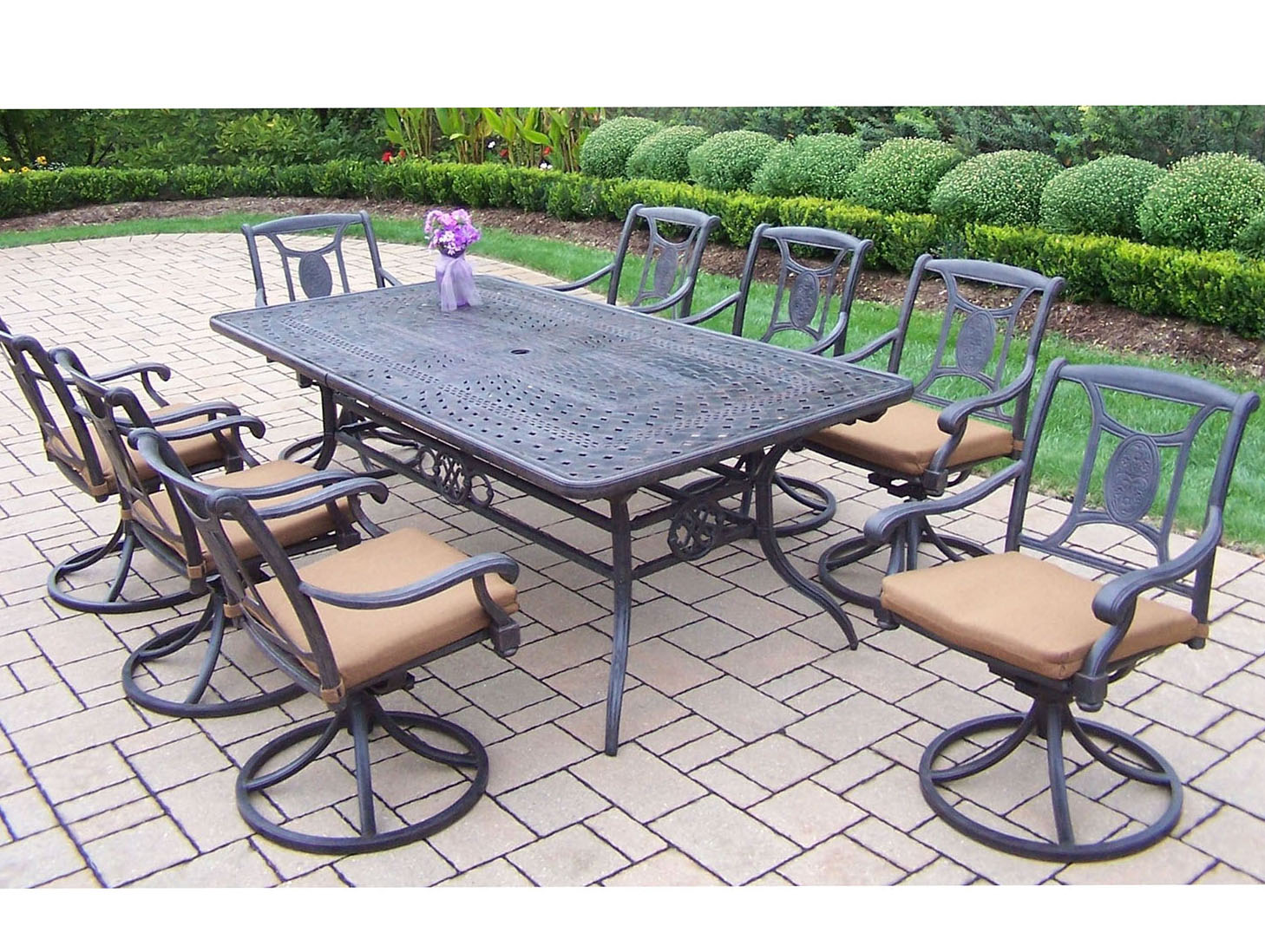 Victoria 9pc Aged Dining Set: 84-126 Inch Extendable Table